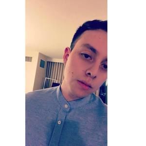 Meet your Posher, Louis